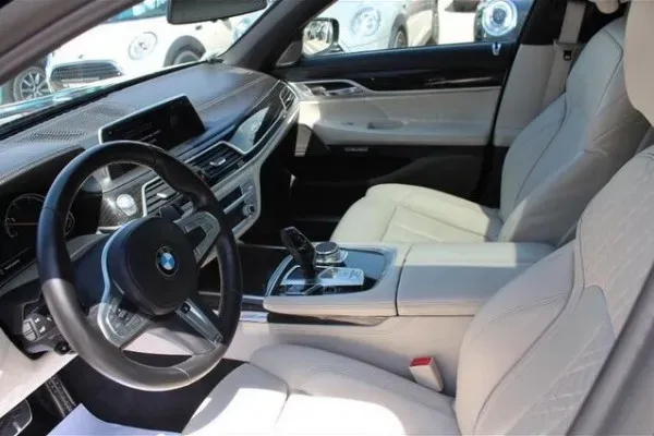 Reserver-un-taxi-Martigues