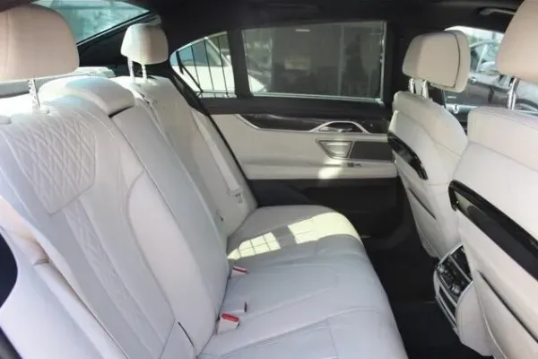 Reserver-un-taxi-Istres (1)